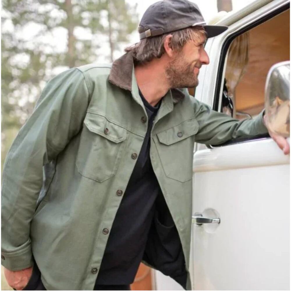Deso Workshop Shacket Shirt Jacket in Dark Sage Green Size Medium